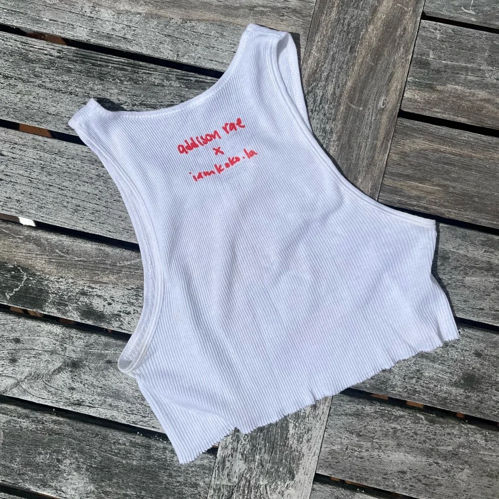 Leopard Graphic Muscle Tank - Picture 3 of 4